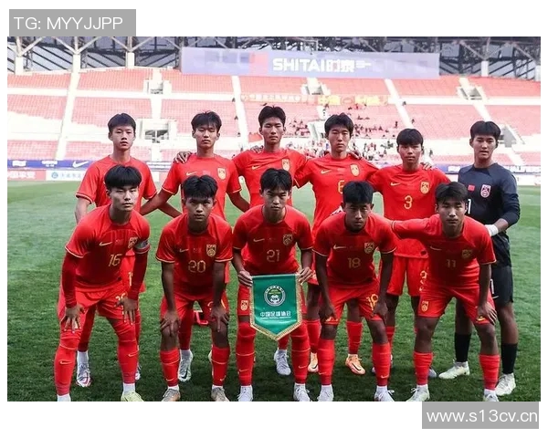 冰岛U17与匈牙利U17激战正酣青少年足球赛精彩回顾与分析